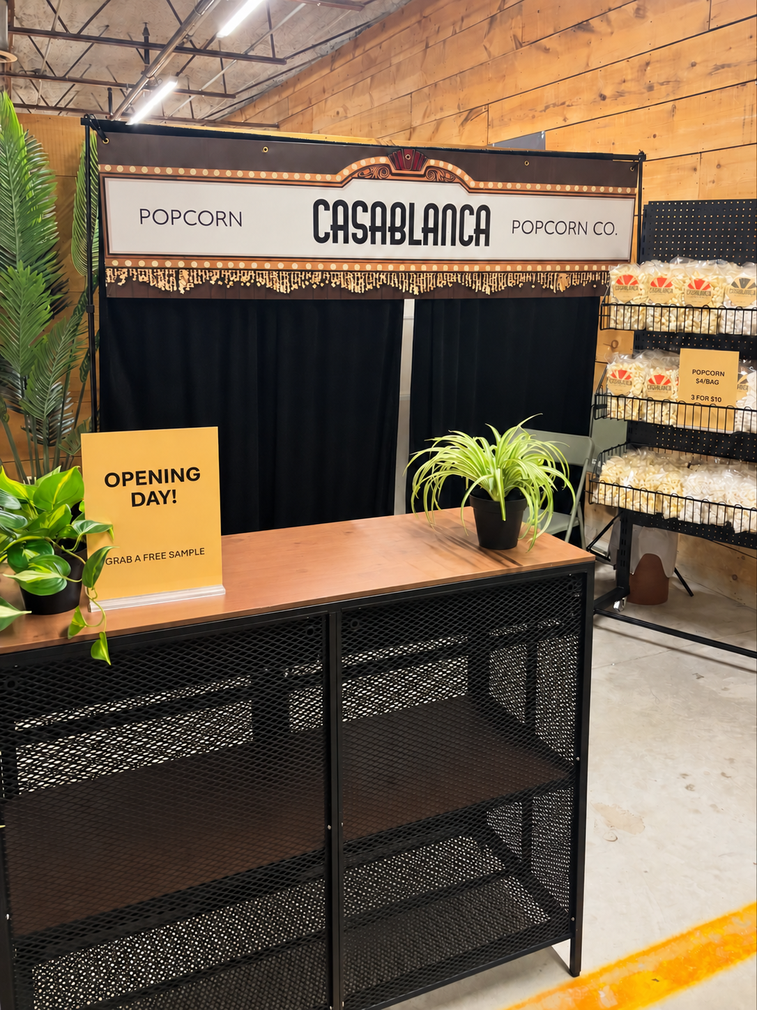 The Casablanca Popcorn booth at Peddler’s Village on opening day